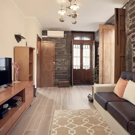 Casa Do Largo Da Igreja Dom wakacyjny *