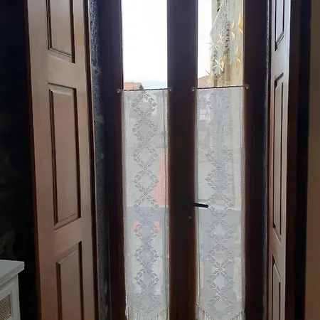 بيت للعطل Casa Do Largo Da Igreja فيلا نوفا دي فوز كوا