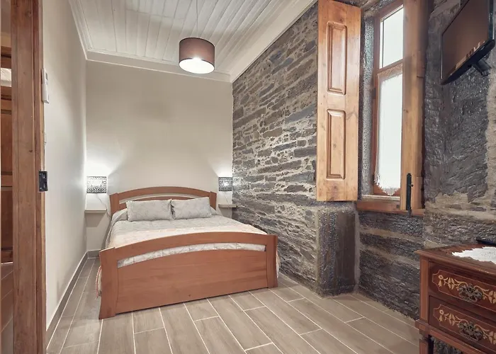 Casa Do Largo Da Igreja Vila Nova de Foz Coa