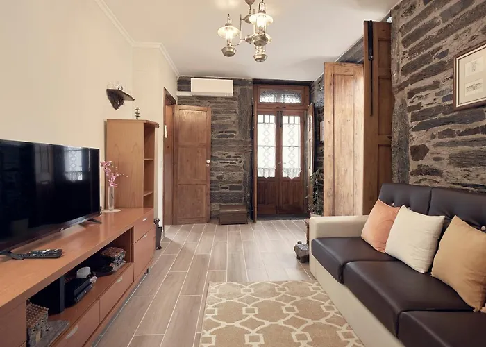 Casa Do Largo Da Igreja Holiday home *