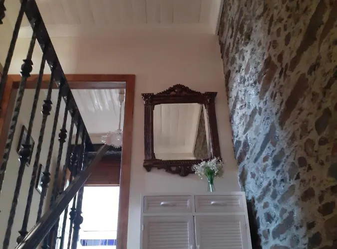 Casa Do Largo Da Igreja Vila Nova de Foz Côa