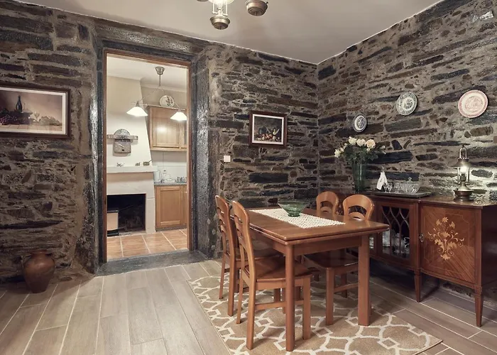 Casa Do Largo Da Igreja *