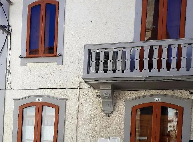 Casa Do Largo Da Igreja *