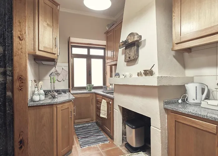 Holiday home Casa Do Largo Da Igreja